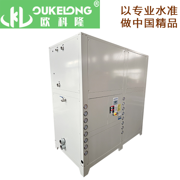 40匹水冷箱式冷水機